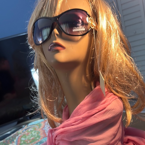 Black Oversized Sunglasses with Gradient Lenses main image 5